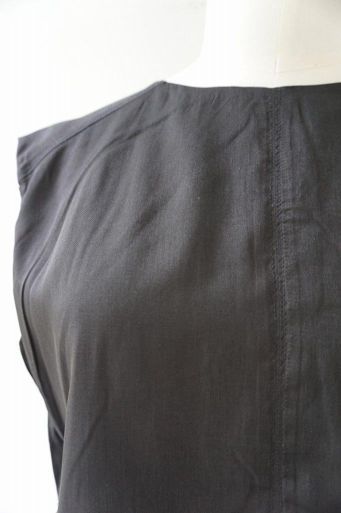 a'nuke(アンヌーク)Sleeveless Drawstring Tops BLK