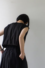 a'nuke(アンヌーク)Sleeveless Drawstring Tops BLK