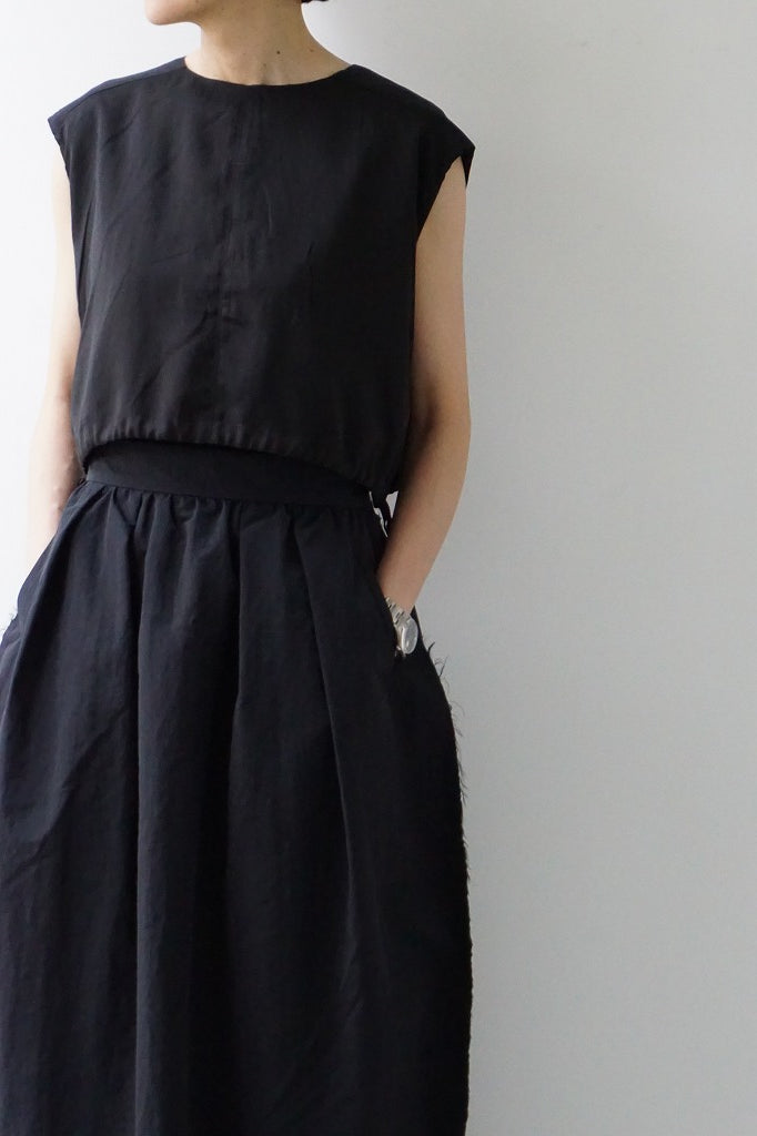 a'nuke(アンヌーク)Sleeveless Drawstring Tops BLK