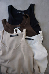 mizuiro-ind(ミズイロインド) U neck short vest