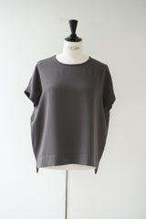 再入荷　TRAVAIL MANUEL(トラバイユマニュアル) ポリエステルべネ　フレンチブラウス