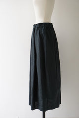 FACTORY(ファクトリー)アイリッシュリネン（シワ加工）　チューリップスカート