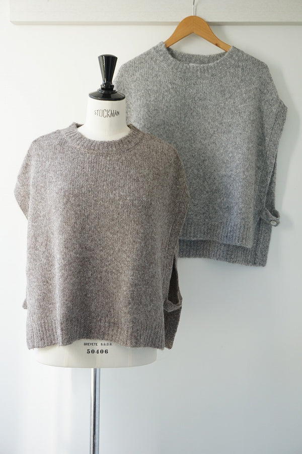 utilite(ユティリテ)melange wool クルーネックベスト