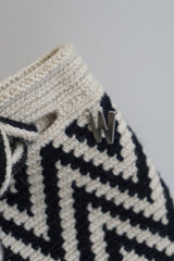 Wayuu Bags Japan(ワユーバッグスジャパン）ワユーバッグ　巾着タイプSサイズ　カラーブラック×エクリュ  次回再入荷予定8月上旬