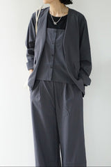 me.（ミードット）sheer satin ノーカラージャケット