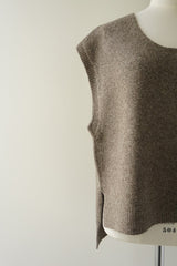 mizuiro-ind(ミズイロインド) U neck vest