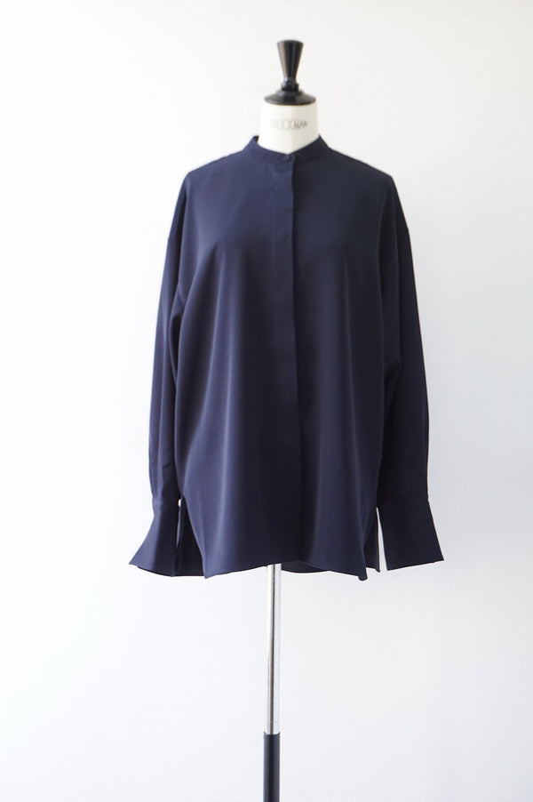 a'nuke(アンヌーク)Twill Slit Shirts