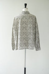 utilite(ユティリテ)　LIBERTY Print　スタンドカラーシャツ