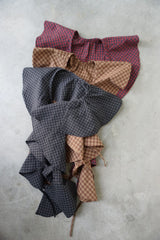 ROBE de PEAU（ローブデポー）2Way Frill Collar Blouse