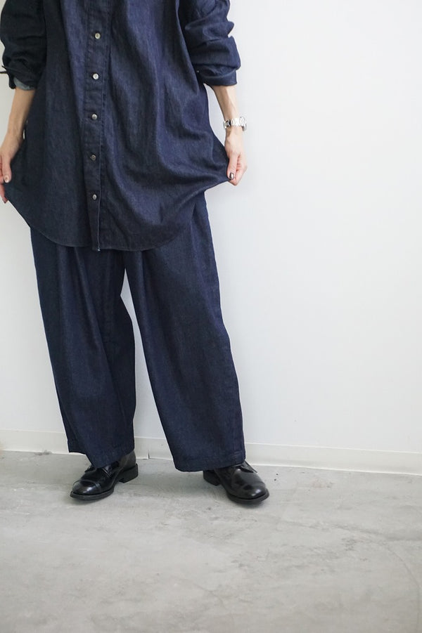 mizuiro-ind(ミズイロインド) denim tucked wide pants