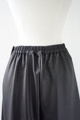 WHYTO.(ホワイト) leather like pleats pants