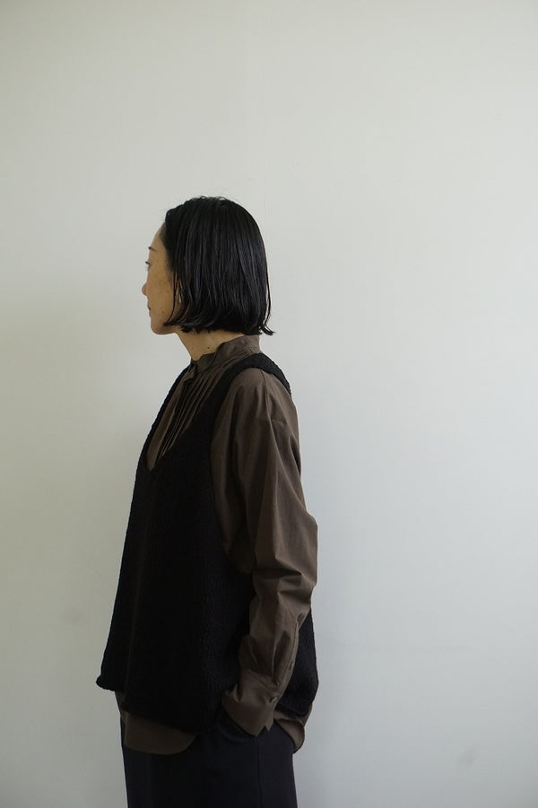 再入荷　mizuiro-ind(ミズイロインド) Lily‐yarn　vest