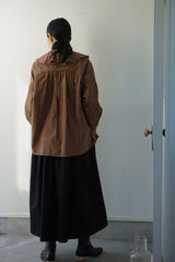 ROBE de PEAU（ローブデポー）2Way Frill Collar Blouse