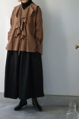 ROBE de PEAU（ローブデポー）2Way Frill Collar Blouse