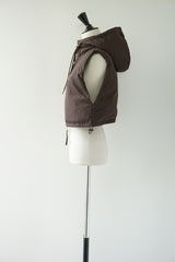 a'nuke(アンヌーク)　Hooded Down Vest 在庫はカラーサイズ欄参照