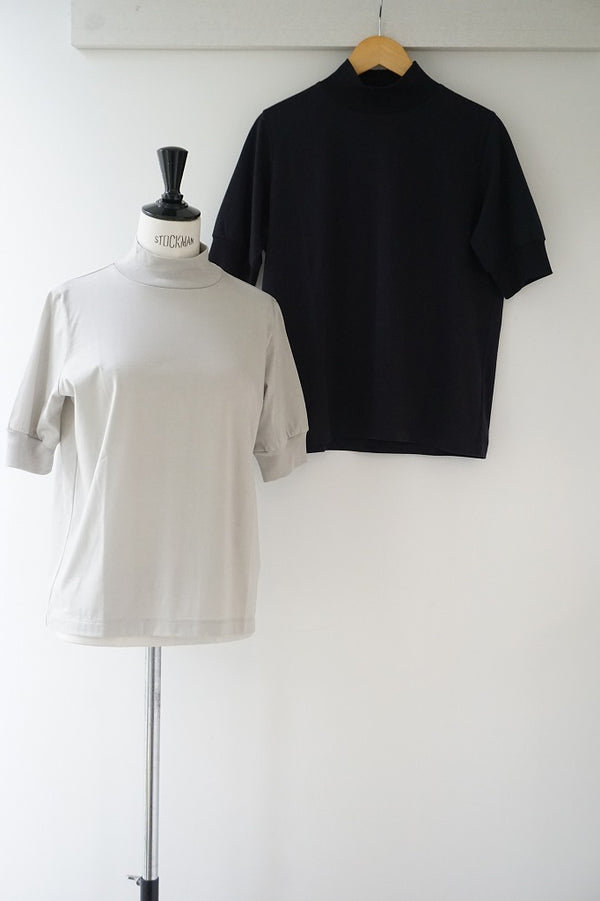 euphoric'(ユーフォリック)　Mock neck Tops