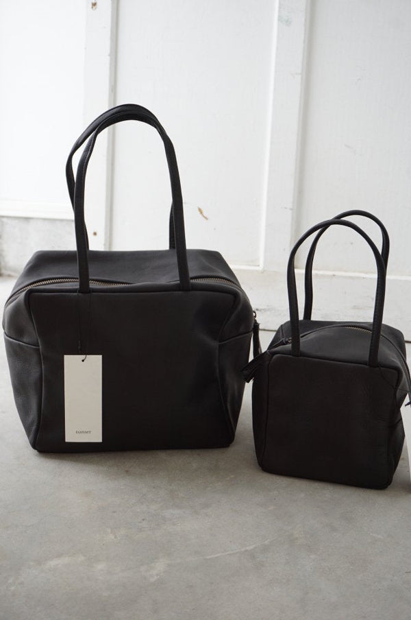 再入荷 Danser(ダンサー) カレバックL ブラック – SACHET.
